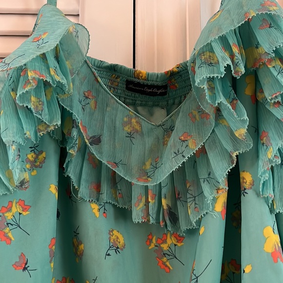 AE Green Silky Chiffon Cami XL 💚 - Picture 3 of 3